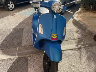 vespa 300 hpe 2021