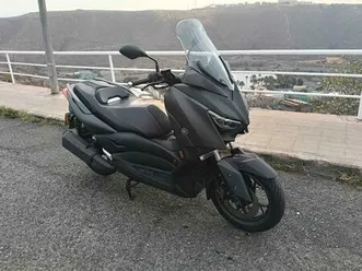 yamaha - xmax300