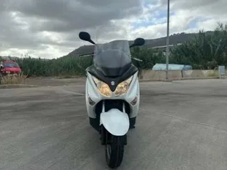 suzuki - burgman 125