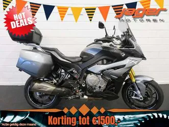 topstaat! akra koffers!