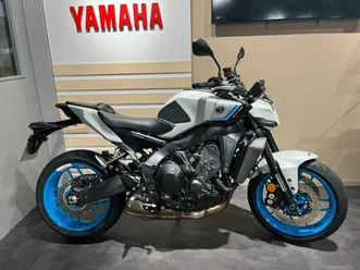 yamaha mt-09 y-amt