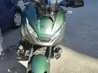 honda x-adv xadv-750 nero