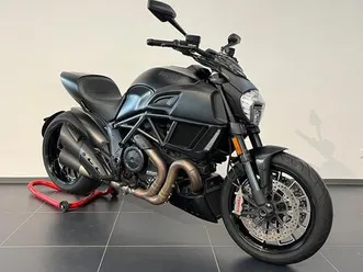 ducati diavel dark