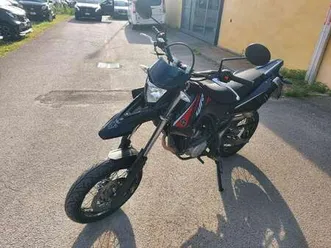 yamaha wr 125 x nero