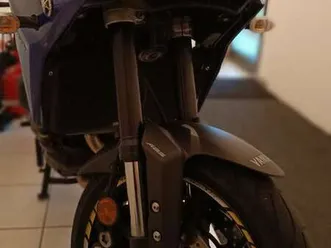 yamaha tracer 9 blu/azzurro