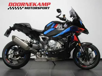 bmw m 1000 xr zwart