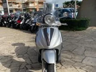 piaggio beverly 250 i.e.