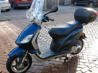 piaggio fly 125 cc 4600 kilometer