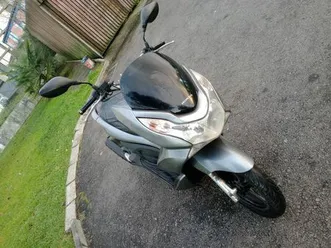 vendo honda pcx 2012 oliveira do douro