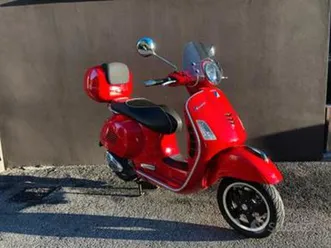 vespa gts 300