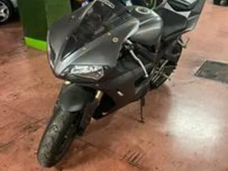 yamaha-yzf-r1