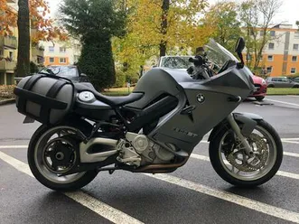 bmw f800st