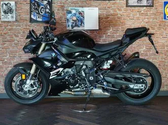 bmw s 1000 r komf + dyn + schmider.+ carbon + fräßt.