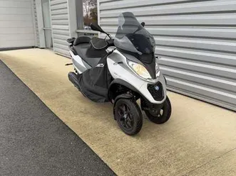 piaggio mp3 400