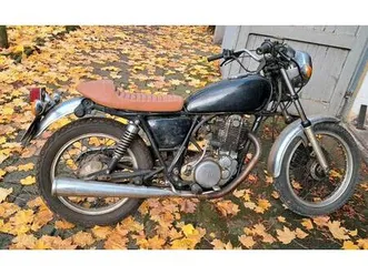 yamaha sr 500 2j4 mit speichenrädern bj 1982 dreht www.kutte24.de