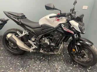 vendo honda cb 500 hornet (2024 - 25) nuova a milano (codice 9885985) - moto.it