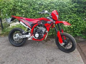 motard swm sm 125 r mot.a liquido fin.tasso 0%