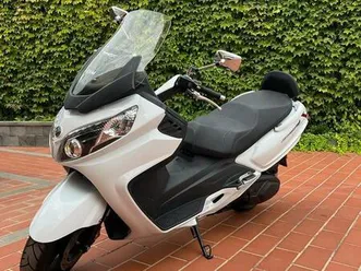 sym maxsym 400i abs roller - top zustand!