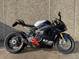 ducati panigale v4 panigale v4 sp2