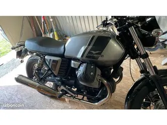 moto-guzzi v7 spécial 750