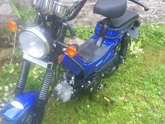 vends mobylette polymobil 50 cc très peu roulé