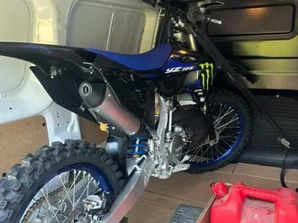 125 yz édition monster energy 2025