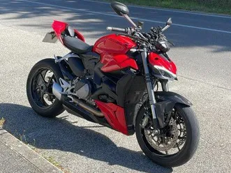 ducati streetfighter v2
