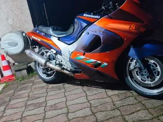kawasaki zzr 1100