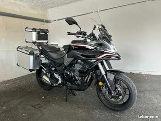 voge 500ds + kit bagagerie