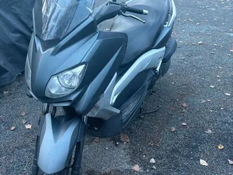 yamaha xmax 125