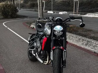 2021 triumph trident 660 a2