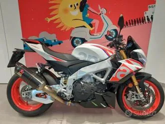 aprilia tuono v4 1100 factory speed white