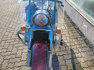 suzuki 1800 intruder