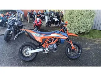 ktm 690 smc r 2024 690 cm3 | moto super motard | 1 704 km | orange | 64600 anglet