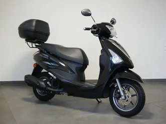 yamaha d'elight 125 mit topcase