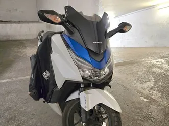 vente scooter honda forza 125