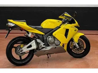 honda - cbr 600 rr