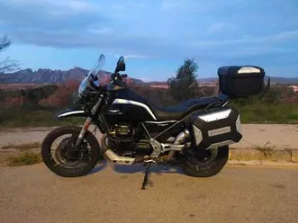 moto guzzi - v85tt guardia d'onore