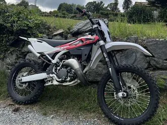 husqvarna wr 125