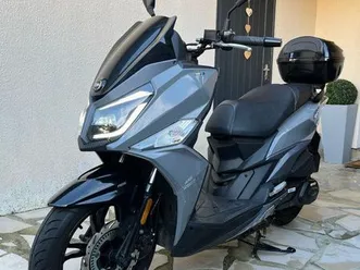 scooter 125 cc sym jet 40 première main