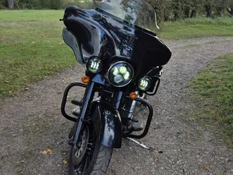 harley davidson flhtcse