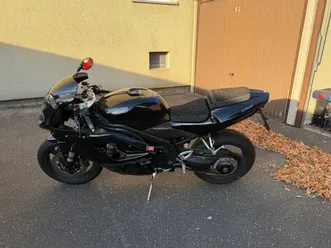 triumph daytona 955i