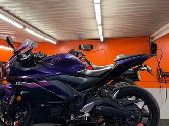 yamaha r3 (r25 fairing)