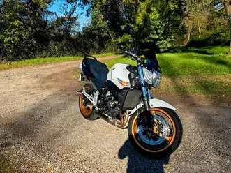 suzuki gsr 600 2010 a2