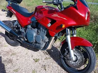 900 triumph sprint