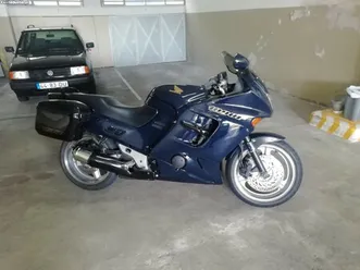 honda cbr 1000f impacavel