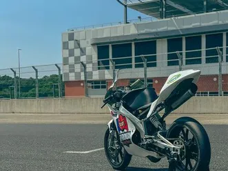 urgent derbi gpr 125 cc 25 power piste + piece spare