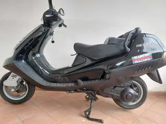 piaggio hexagon 250 gt (motore honda) nero