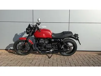 vendo moto guzzi v7 stone (2021 - 24) usata a concorezzo (codice 9887087) - moto.it