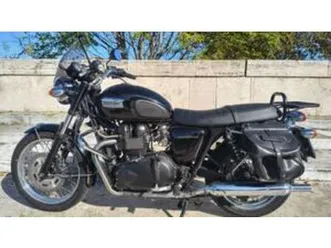 bonneville (2007 - 16)